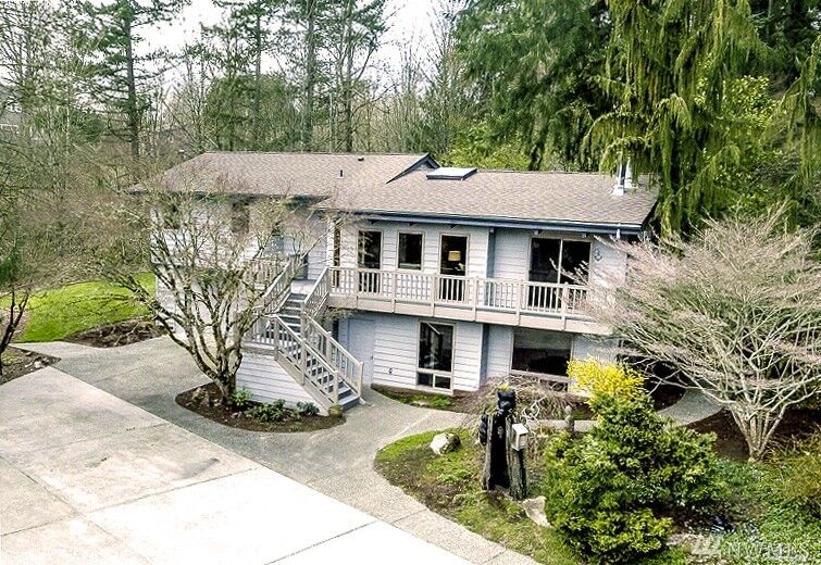 Property Photo: 12323 180 Ave NE WA 98052