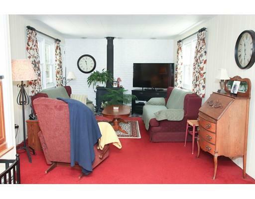 Property Photo: 61 Glenoak Dr MA 01129