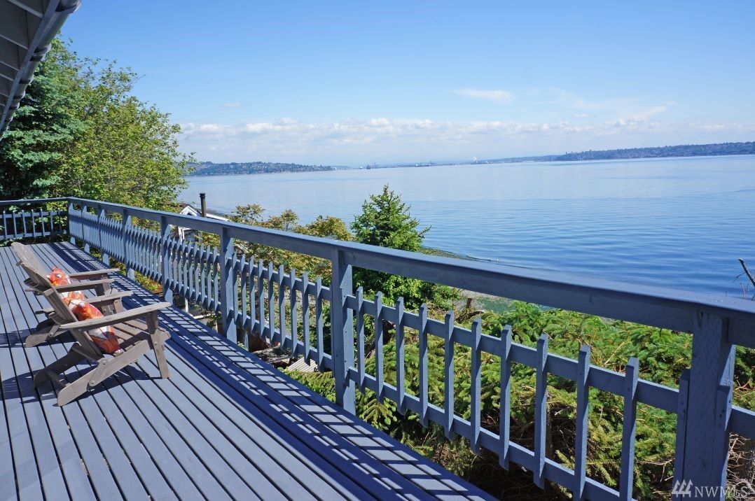 Property Photo:  12921 SW Bachelor Rd  WA 98070 