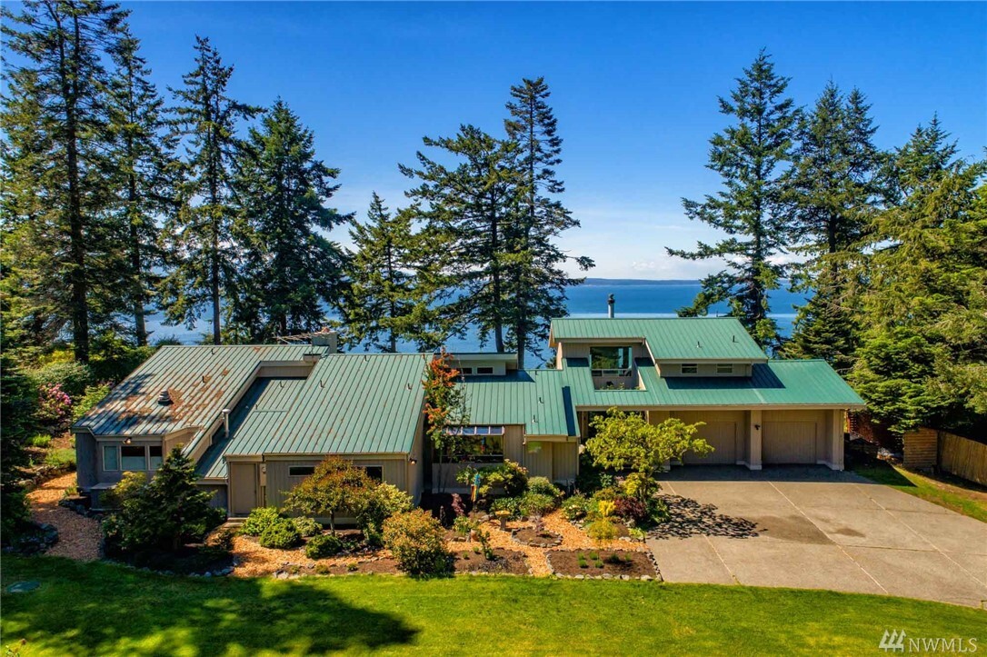 Property Photo:  6318 Apple Lane  WA 98249 