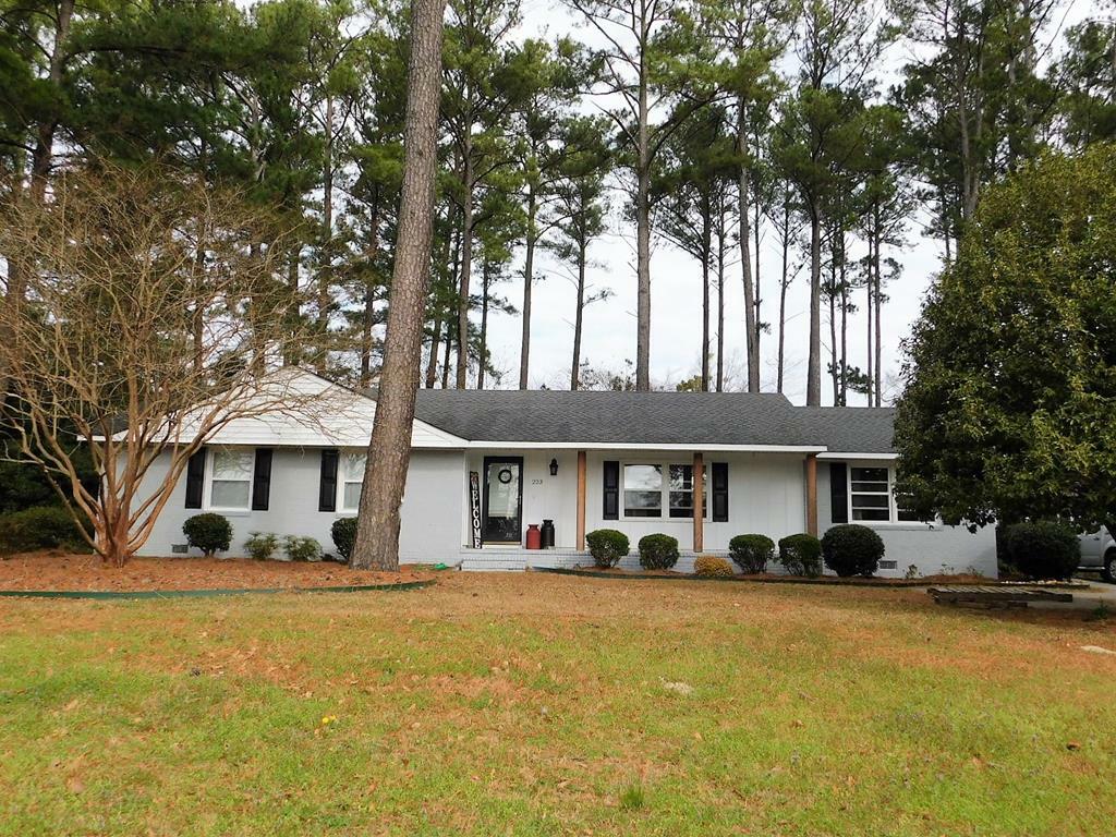 Property Photo:  223 S Lake Drive  GA 30824 