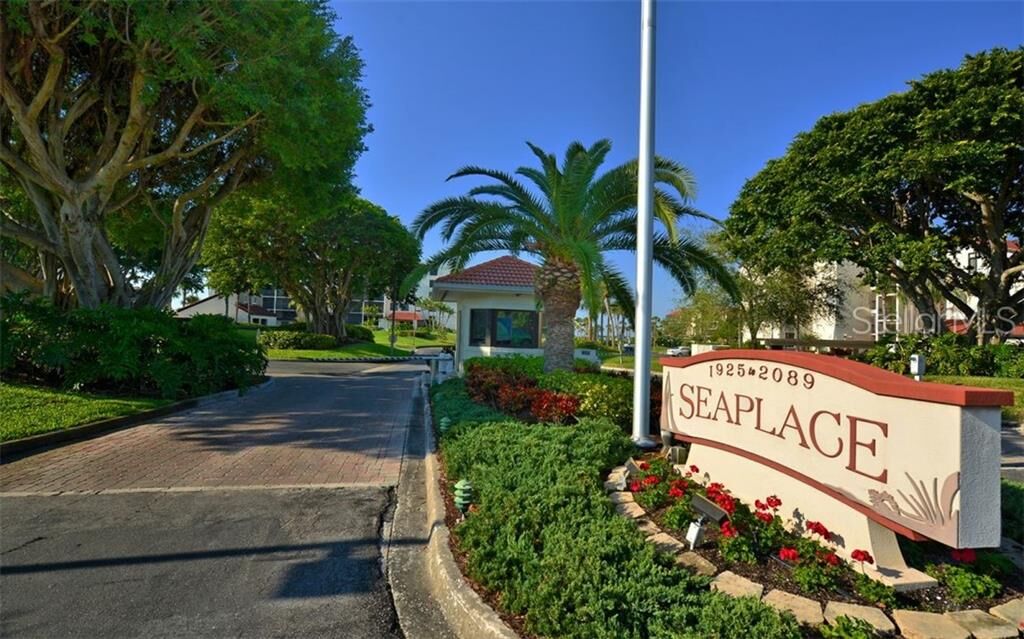 Property Photo: 2045 Gulf Of Mexico Drive M1-314 FL 34228