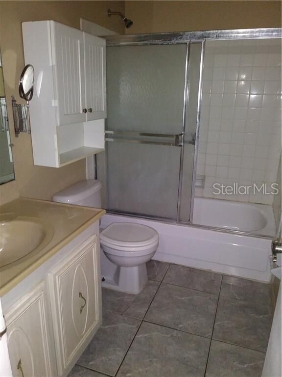 Property Photo: 2810 N Powers Drive 63 FL 32818