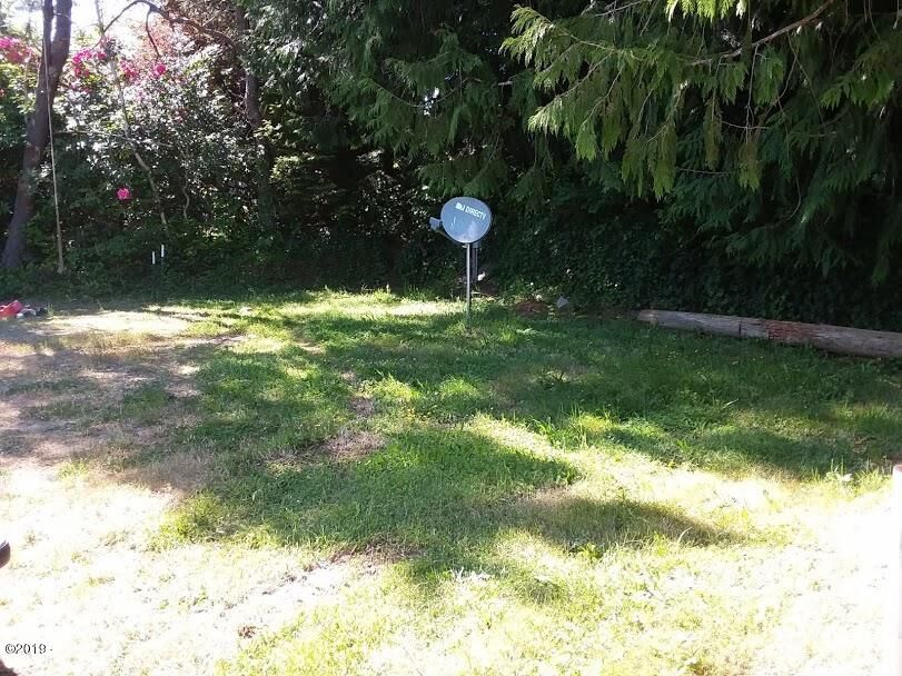 Property Photo: 409 Lot Vista OR 97368