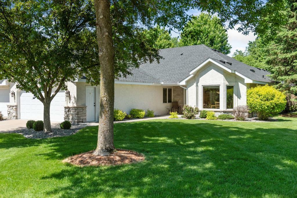 Property Photo:  2639 Parkview Drive  MN 55110 