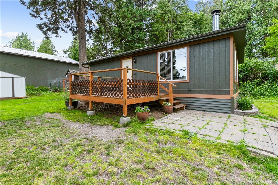 Property Photo: 4527 Orcas Wy WA 98248
