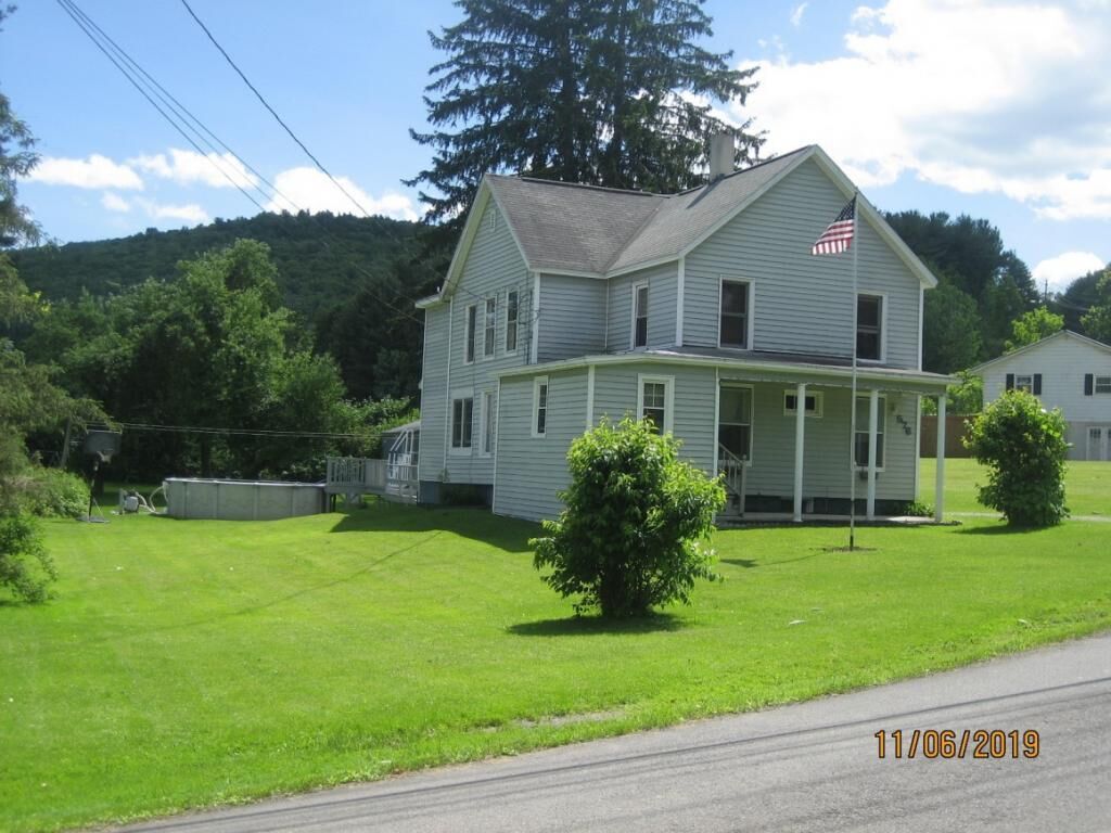 Property Photo:  576 Kent Street  NY 13865 