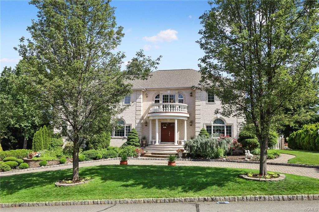 Property Photo: 21 King Arthur Court NY 10956