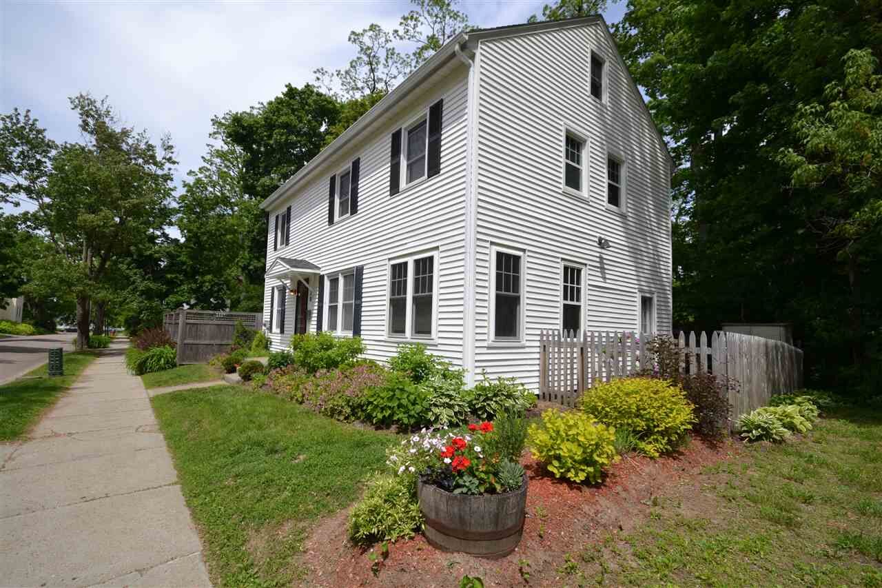 Property Photo:  28 Prospect Hill Road  VT 05401 