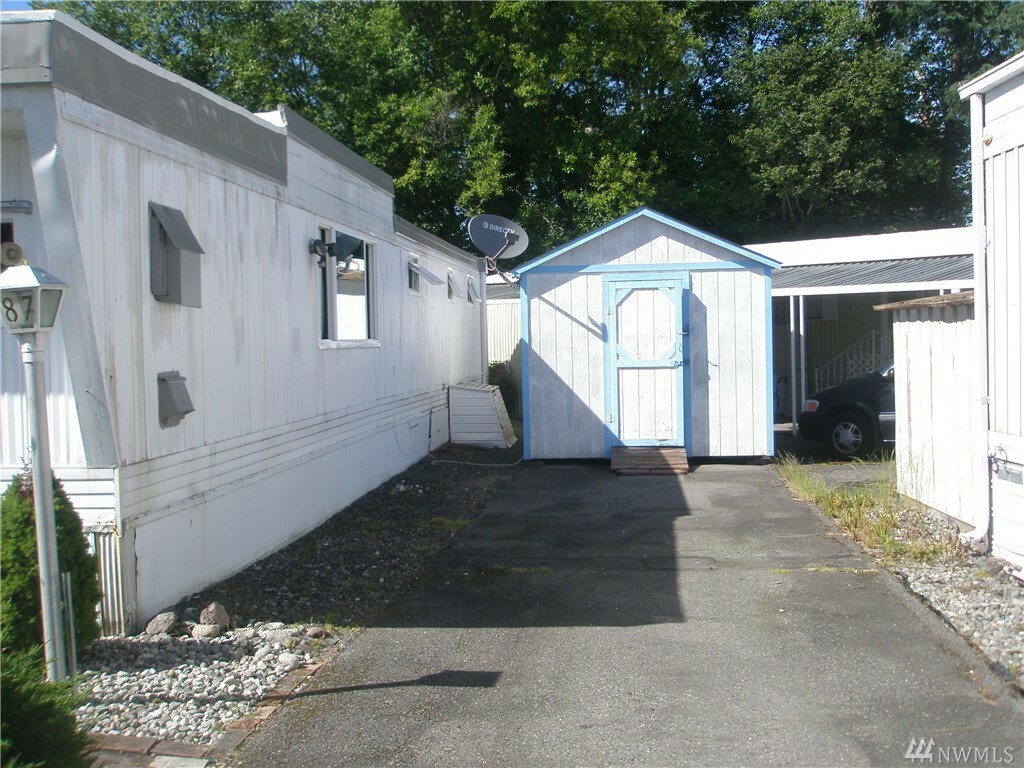 Property Photo:  13320 Highway 99 87  WA 98204 