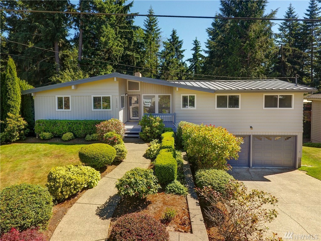 Property Photo: 16445 SE 16th St WA 98008