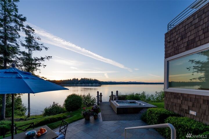 Property Photo: 4725 Bayshore Lane NW WA 98502