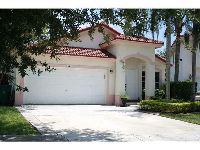 Property Photo:  244 Vista Luna Dr  FL 33325 