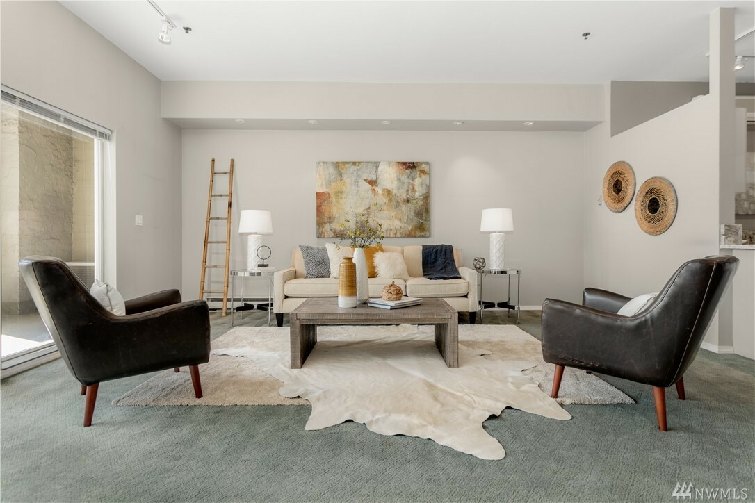 Property Photo: 526 1st Ave S 427 WA 98104