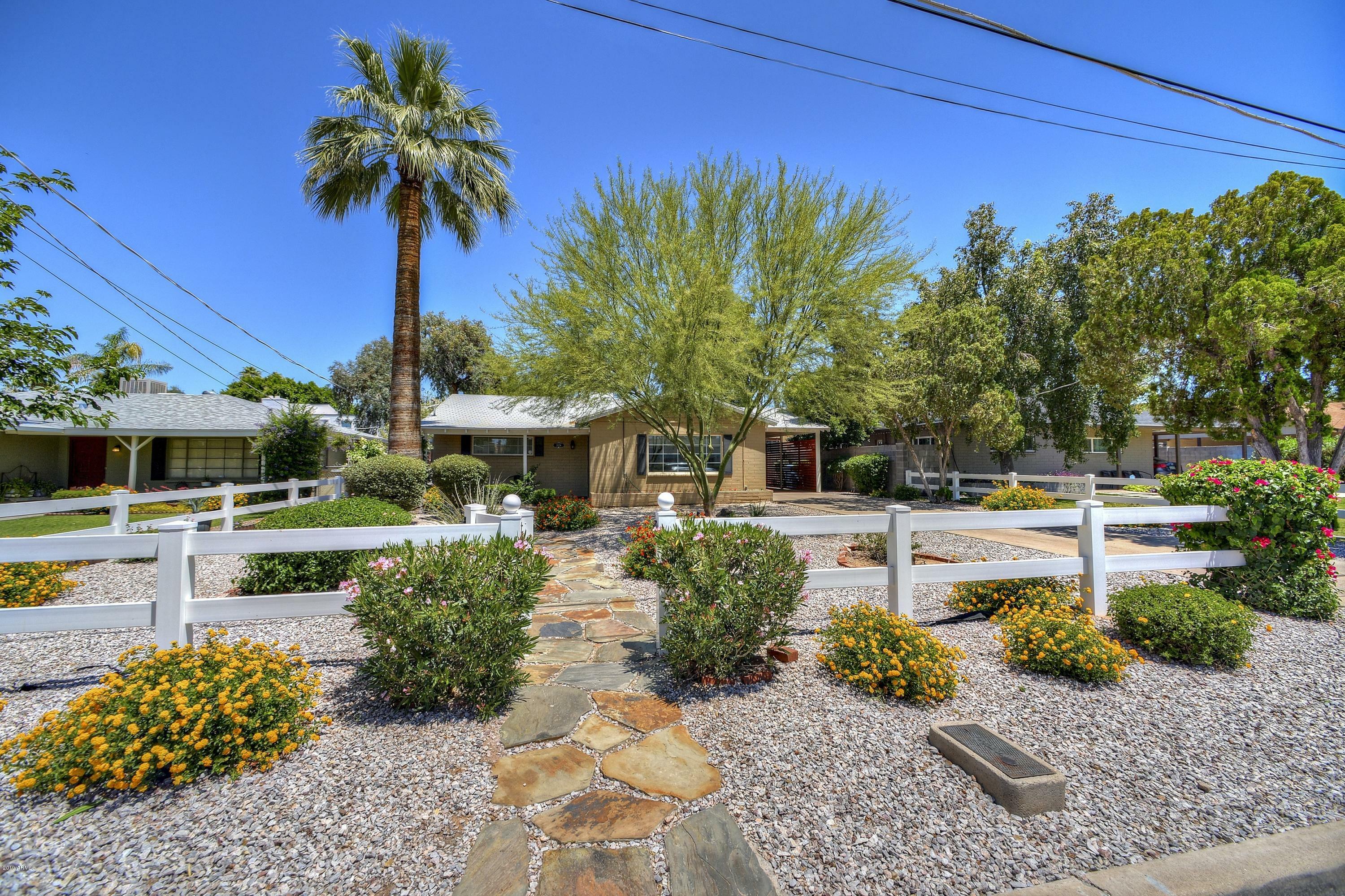 Property Photo:  3126 E Weldon Avenue  AZ 85016 