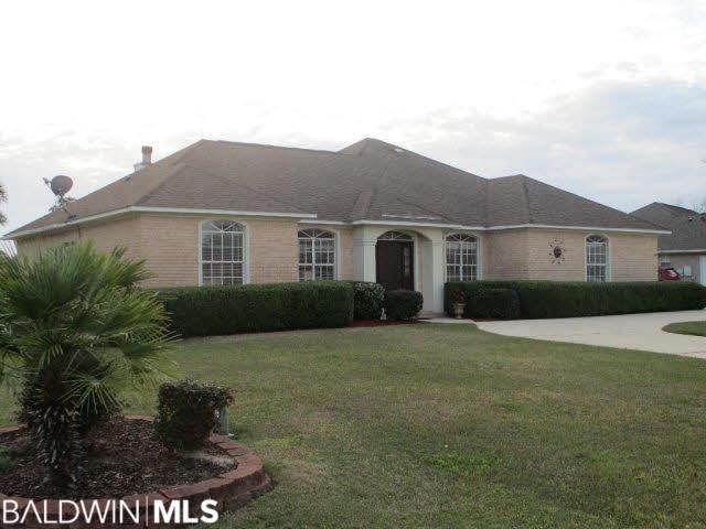 Property Photo: 22700 E Wedgewood Drive AL 36535