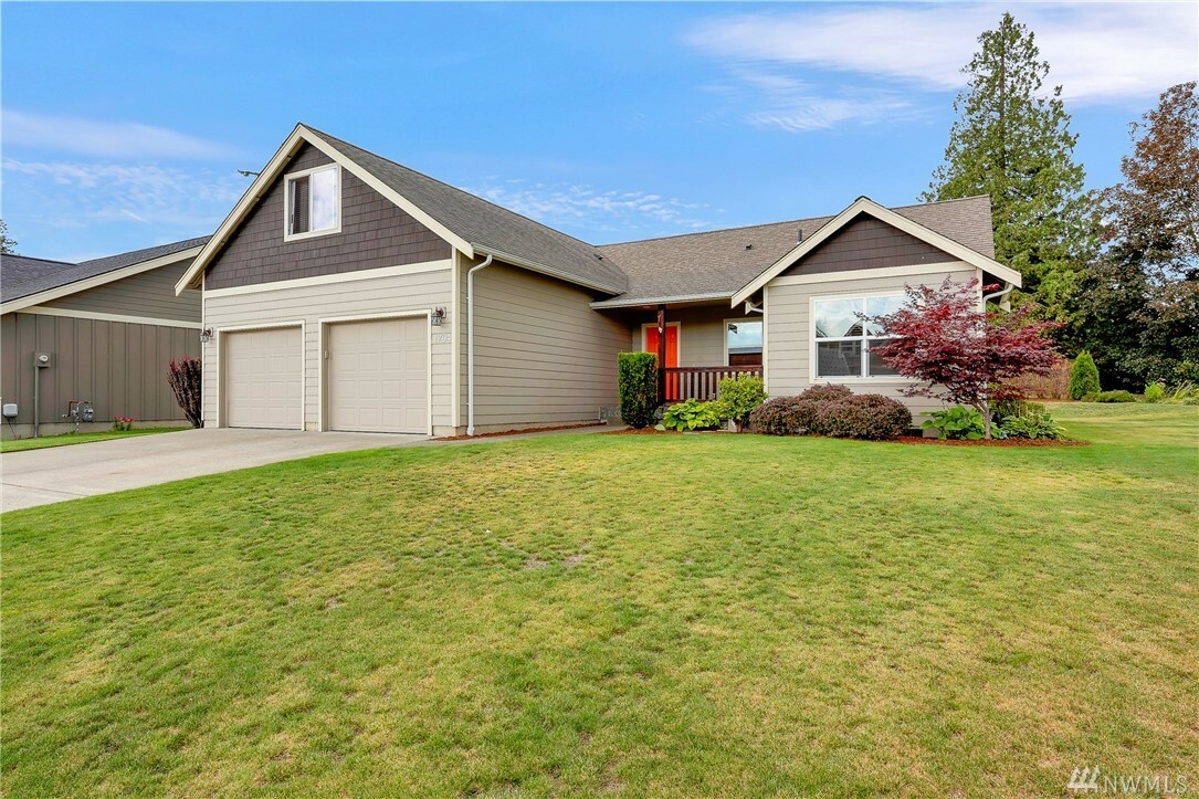 1704 Burlwood Wy  Lynden WA 98264 photo