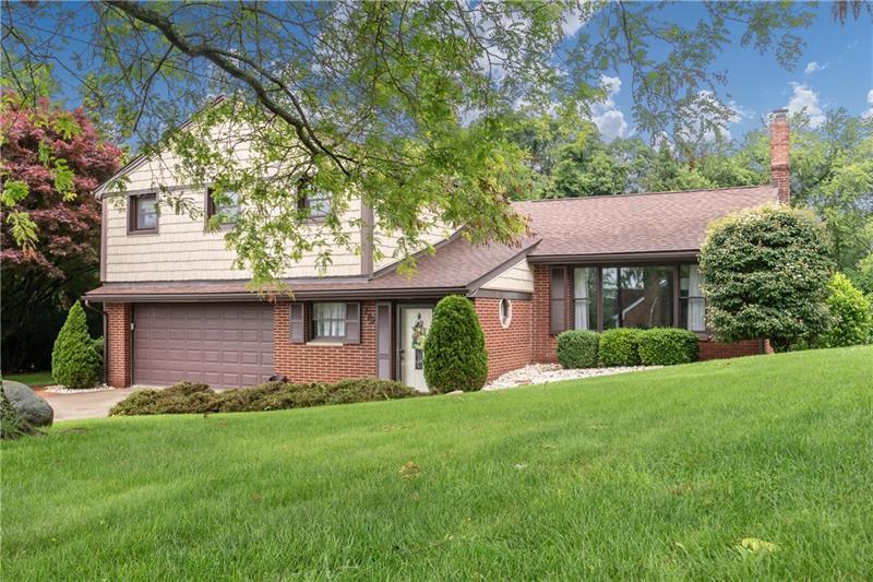 Property Photo: 109 Hoeveler Ave PA 15001