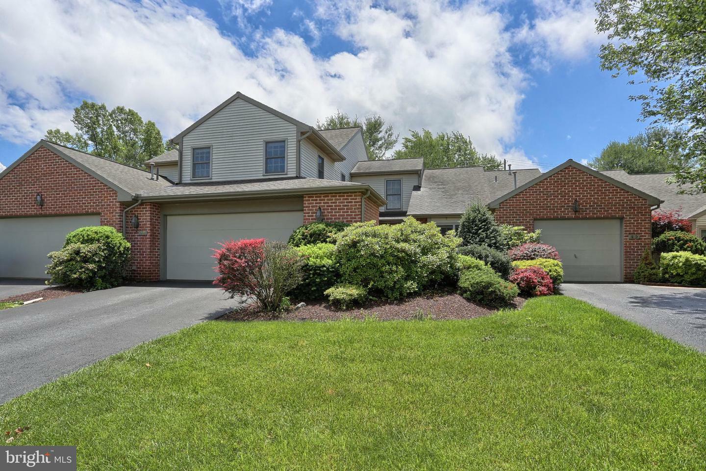 Property Photo: 38 Cambridge Drive PA 17033