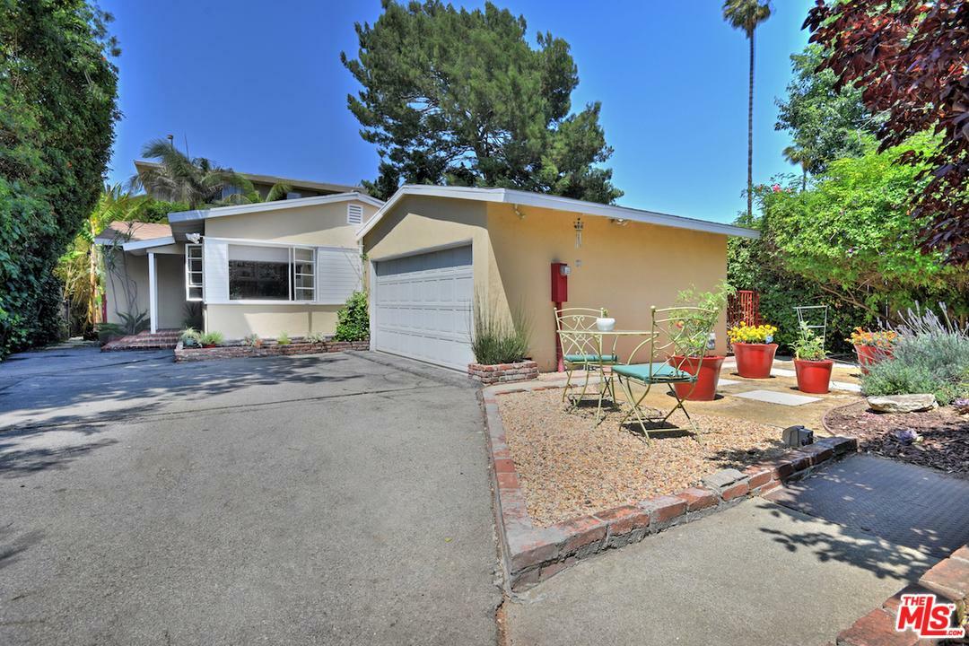 Property Photo:  15019 Greenleaf St  CA 91403 