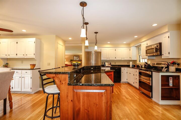 Property Photo: 21 Beaver Brook Circle NH 03031