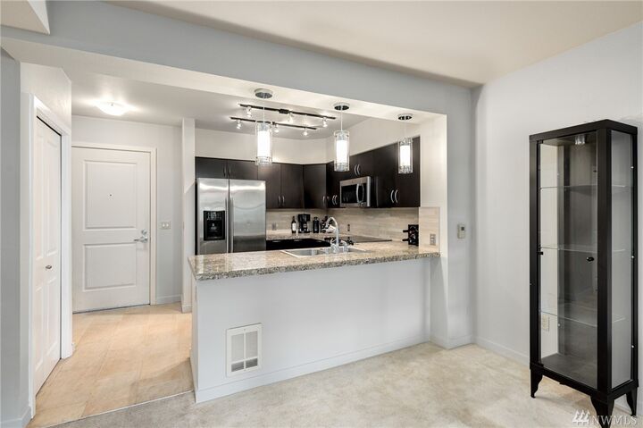 Property Photo:  5450 Leary Avenue NW 361  WA 98107