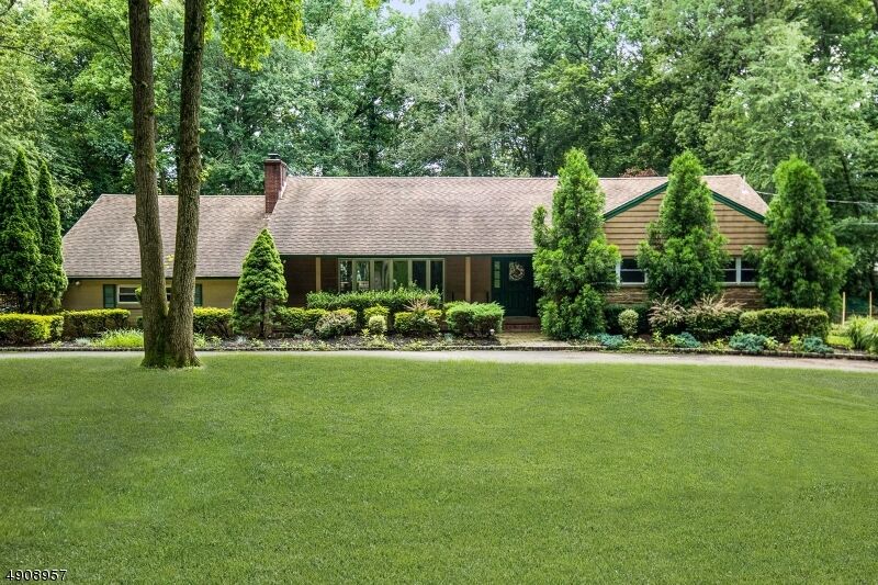 Property Photo: 57 Highlander Dr NJ 07076