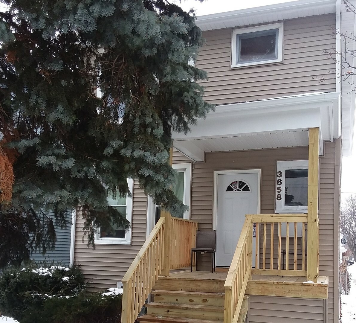 Property Photo: 3658 North Kedzie Avenue IL 60618