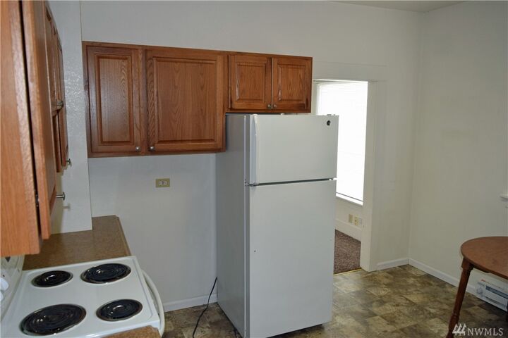 Property Photo:  113 S West Blvd  WA 98520 