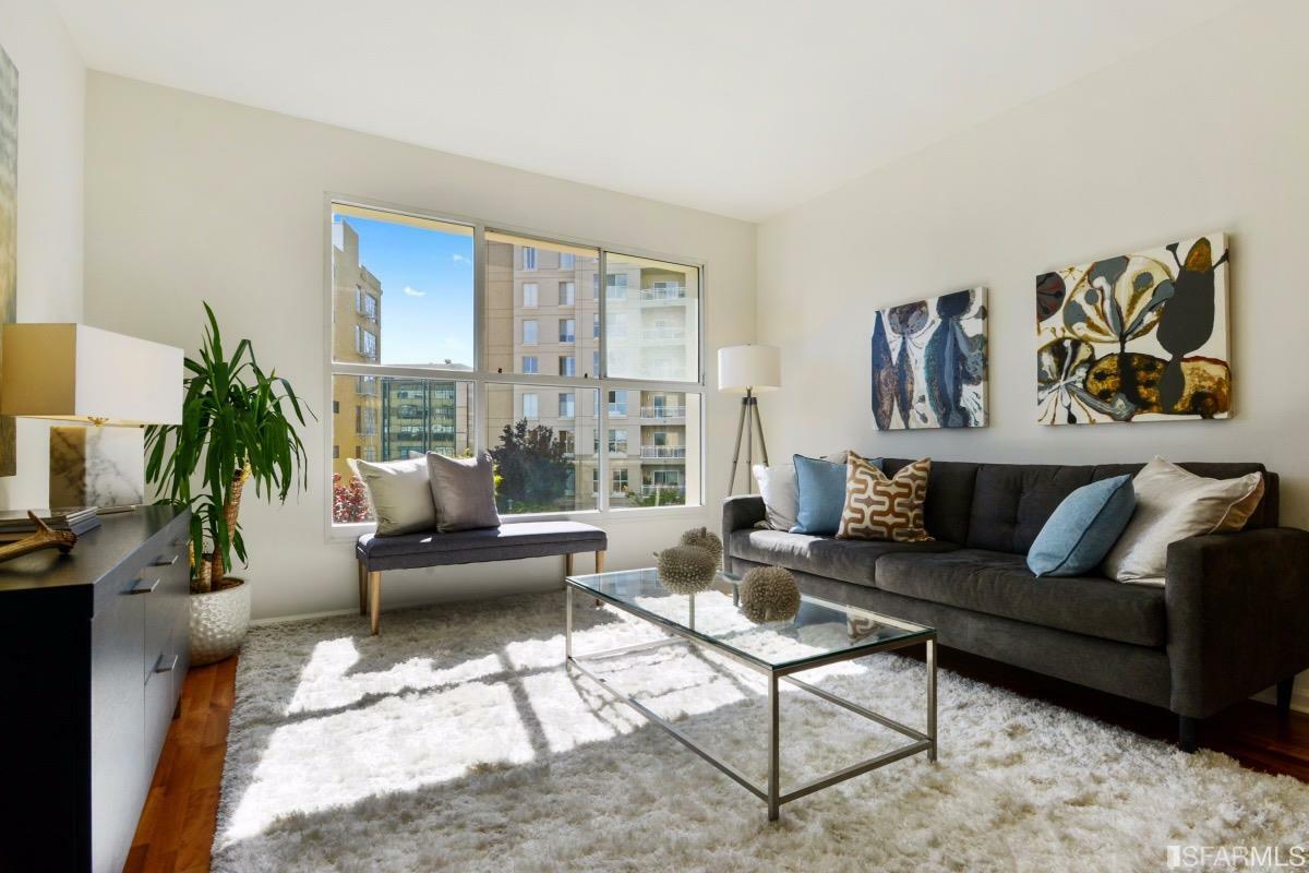 Property Photo:  140 South Van Ness Avenue 502  CA 94103 