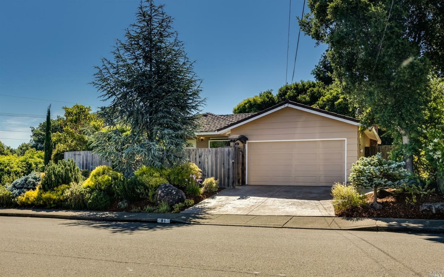 Property Photo:  81 Trellis Drive  CA 94903 