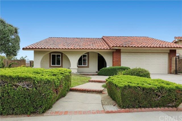 Property Photo:  19840 Vista Hermosa Drive  CA 91789 