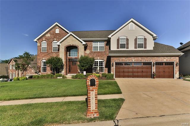 Property Photo: 7518 Christopher Ridge 63129