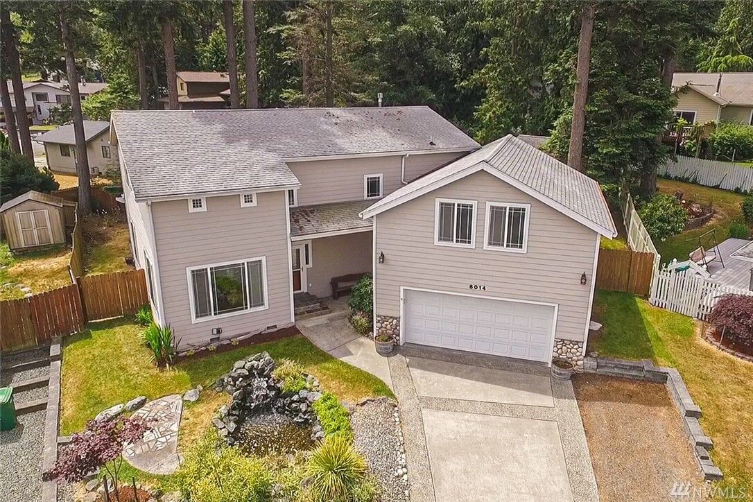 Property Photo: 6014 Sandra Ct WA 98221