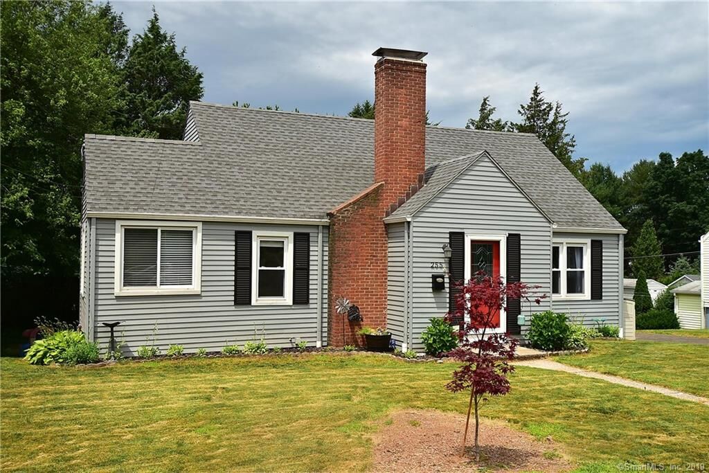 Property Photo: 255 Church Street CT 06111
