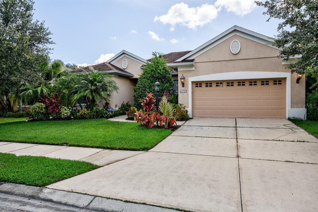 Property Photo:  11750 Hidden Forest Loop  FL 34219 
