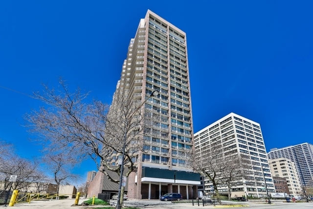 Property Photo:  4170 North Marine Drive 10F  IL 60613 