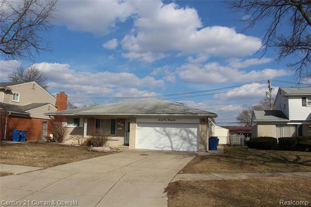 6136 Cambridge Street  Dearborn Heights MI 48127 photo