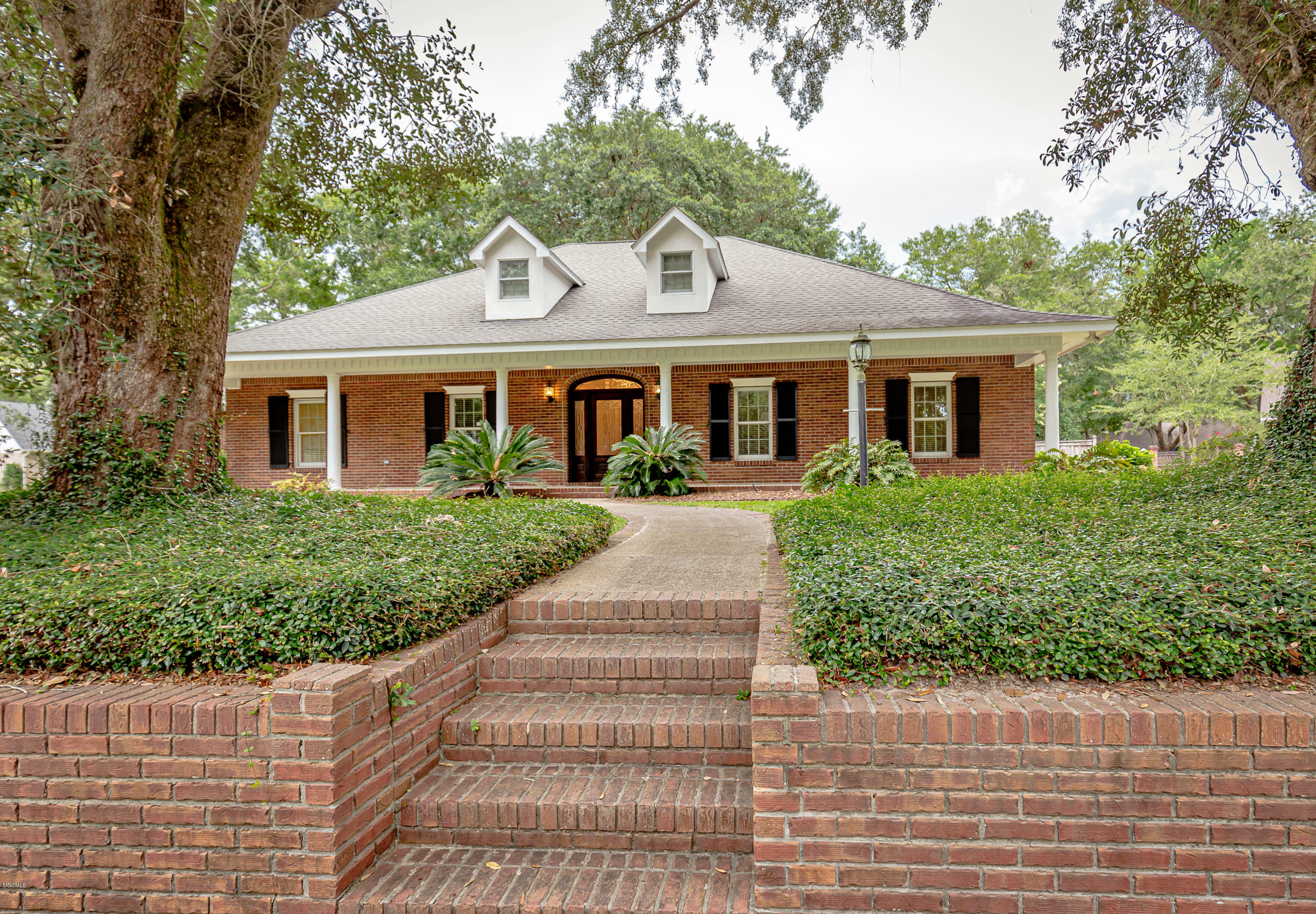 Property Photo:  3831 Chaumont Circle  MS 39564 