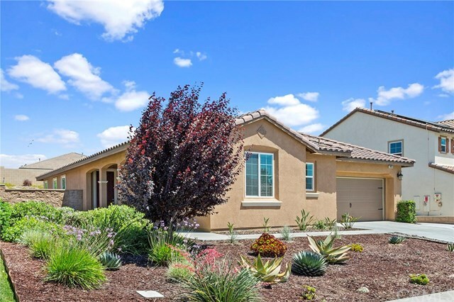 Property Photo:  30852 Moonflower Lane  CA 92563 