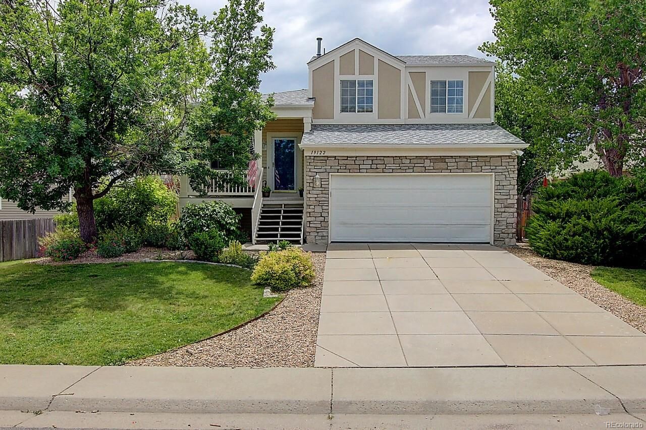 Property Photo:  19122 E Hampden Drive  CO 80013 