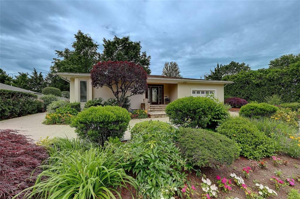 Property Photo: 44 Faunce Dr RI 02906
