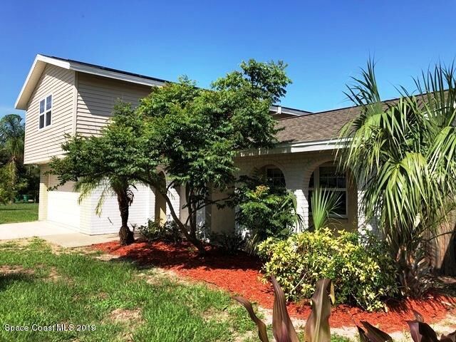 Property Photo: 3620 Linnea Road FL 32952