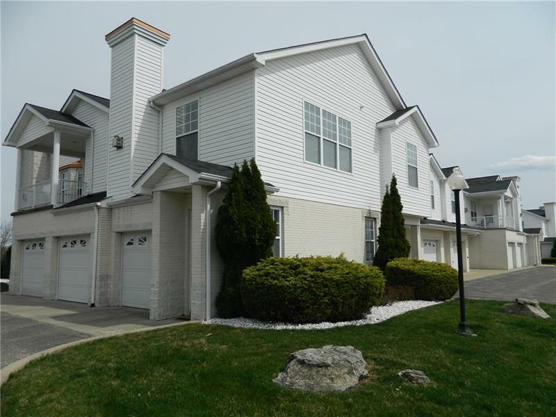 Property Photo:  244 Adams Pointe Blvd, #6  PA 16046 