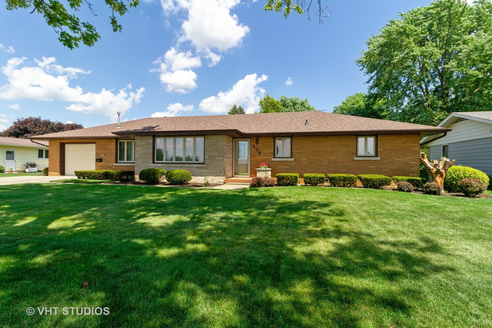 Property Photo:  405 North Mill Street  IL 60468 