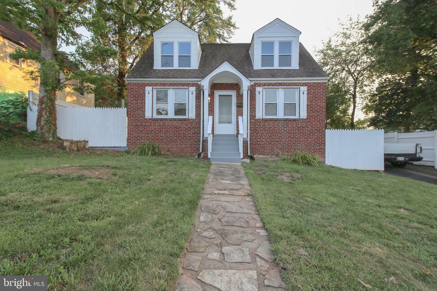 Property Photo:  5032 56th Avenue  MD 20781 