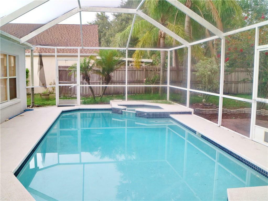 Property Photo:  1631 Navigator Lane  FL 34689 