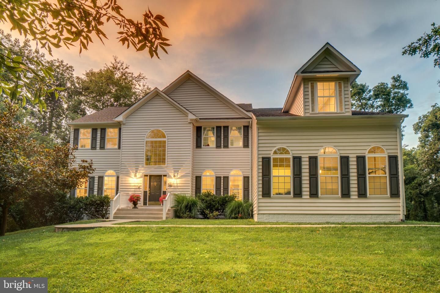 Property Photo: 304 Union View Lane VA 22603