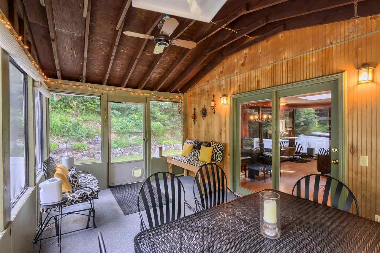 Property Photo:  7 Shady Lane  NH 03062-2327 