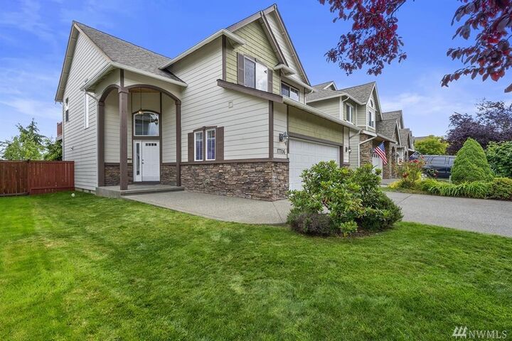 17706 106th St E  Bonney Lake WA 98391 photo